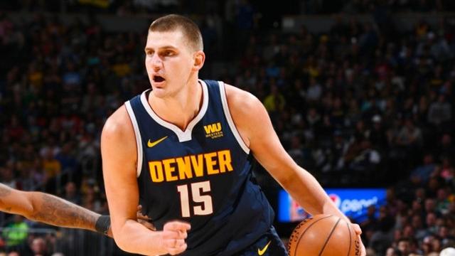 球队在半场 球队在半场