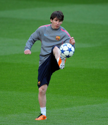 台穿着客队 台穿着客队